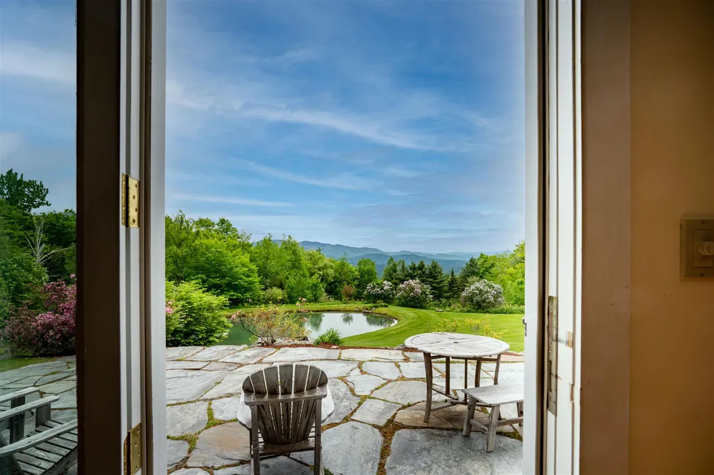 527 Billings Hill Road Stowe VT 05672