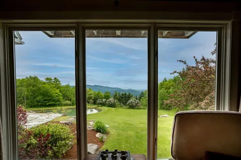 527 Billings Hill Road Stowe VT 05672
