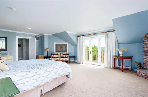527 Billings Hill Road Stowe VT 05672