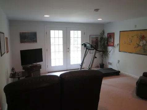 39 Conifer Lane New London NH 03257