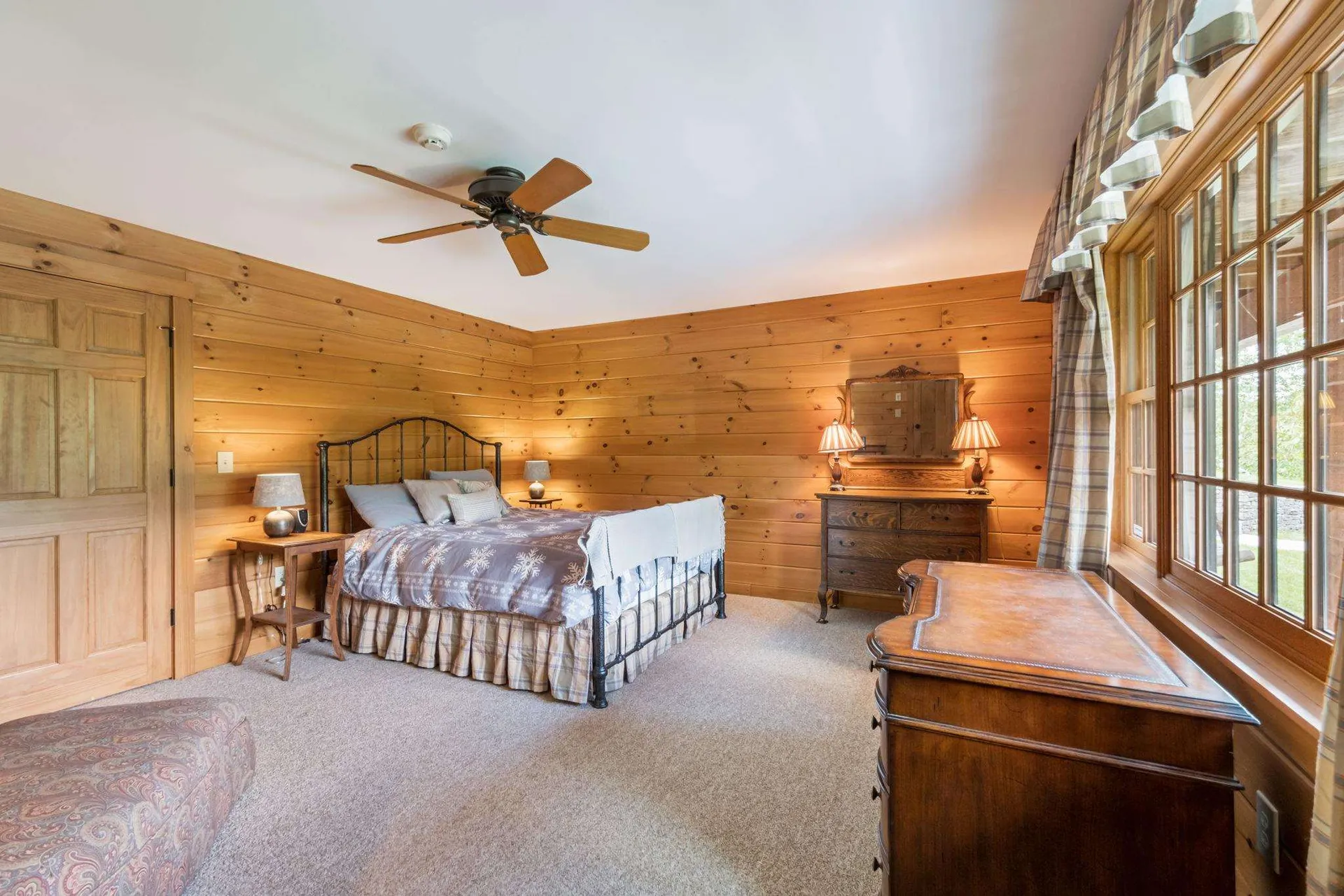 25 Queens Way Lincoln NH 03251