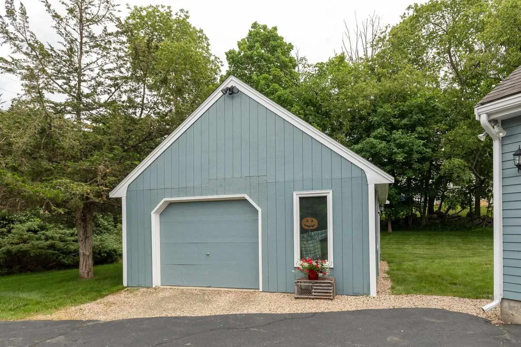 20 Lang Road Rye NH 03870