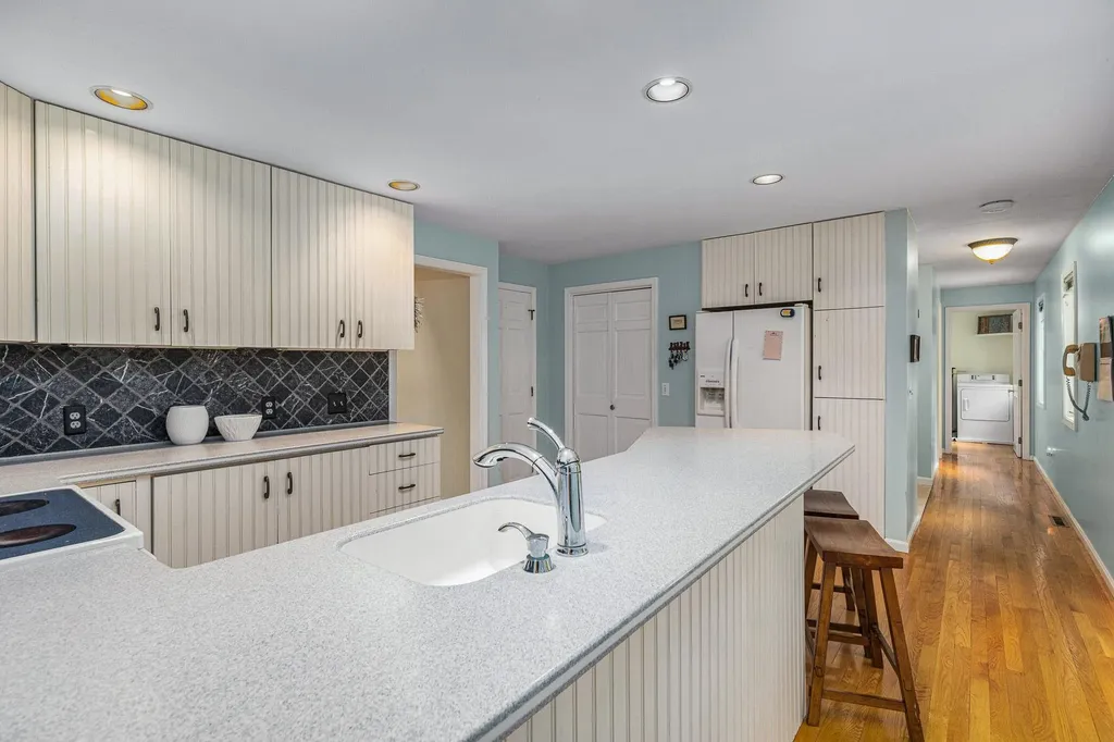 20 Lang Road Rye NH 03870