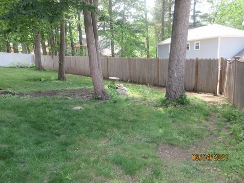 21 Clearview Drive Nashua NH 03062