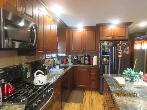 21 Clearview Drive Nashua NH 03062