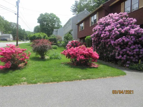 21 Clearview Drive Nashua NH 03062