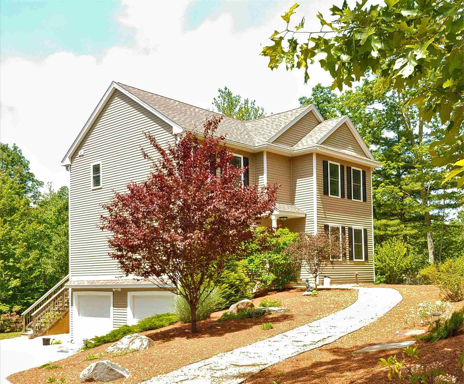 39 Cadran Crossing Milford NH 03055