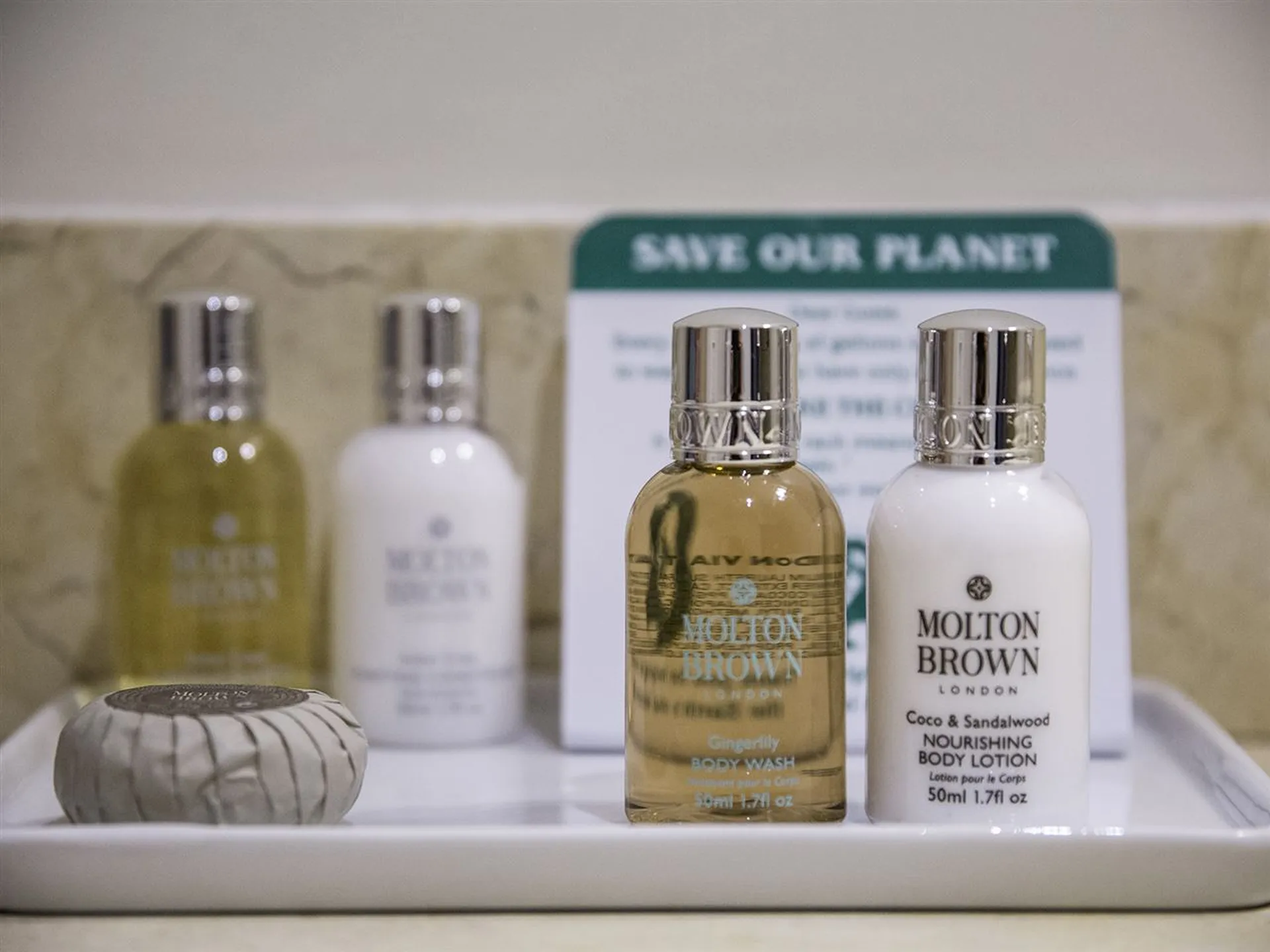 102 Forest 401 / Iv Drive Warren VT 05674