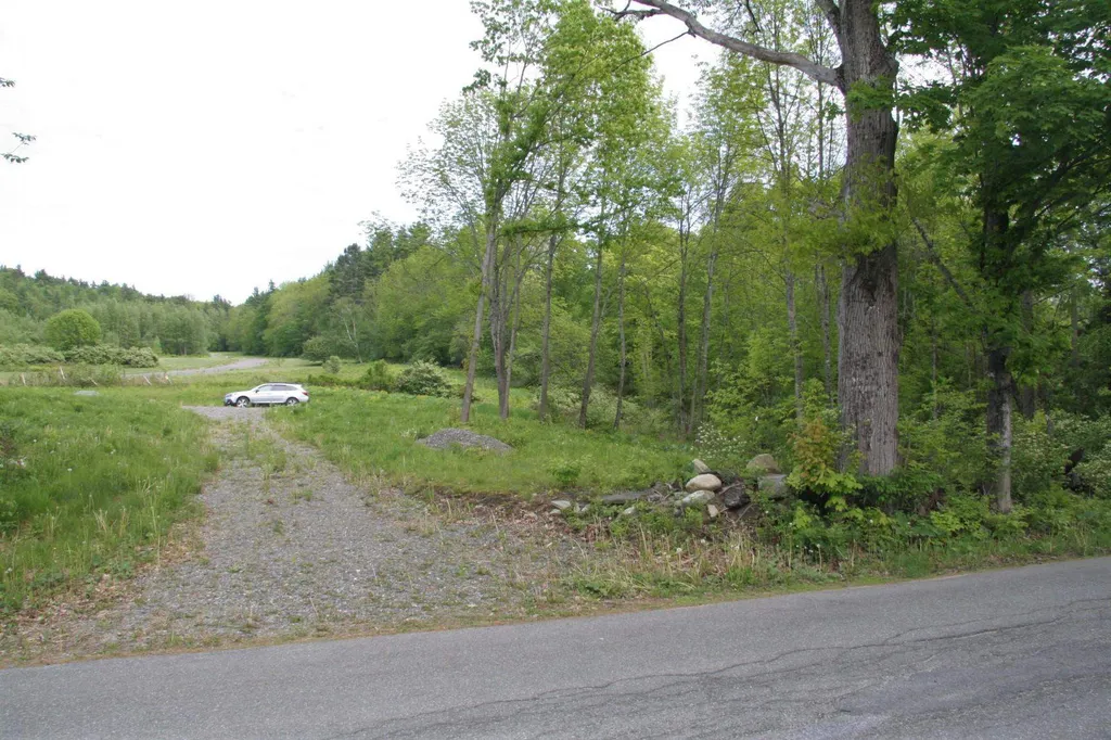 1590 Coppermine Road Monroe NH 03771