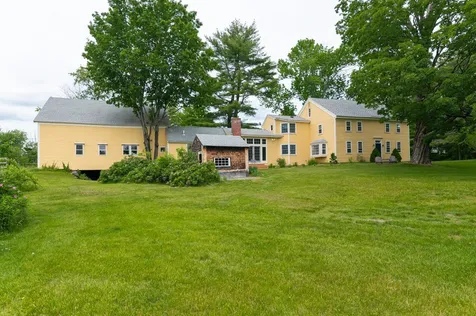 154 Pickpocket Road Brentwood NH 03833
