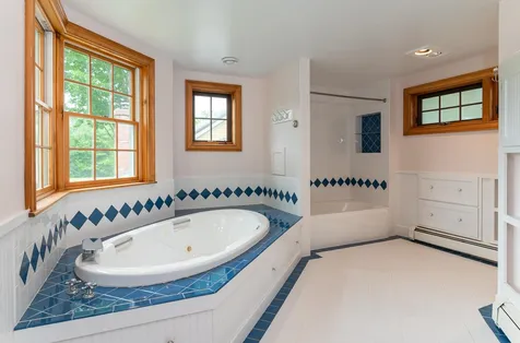 154 Pickpocket Road Brentwood NH 03833