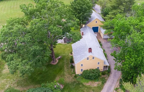 154 Pickpocket Road Brentwood NH 03833
