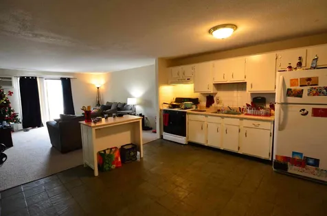 124 Mammoth Road Hooksett NH 03106