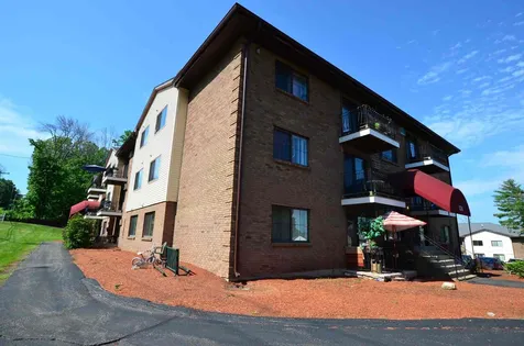 124 Mammoth Road Hooksett NH 03106