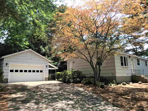 234 Harris Road Nashua NH 03062