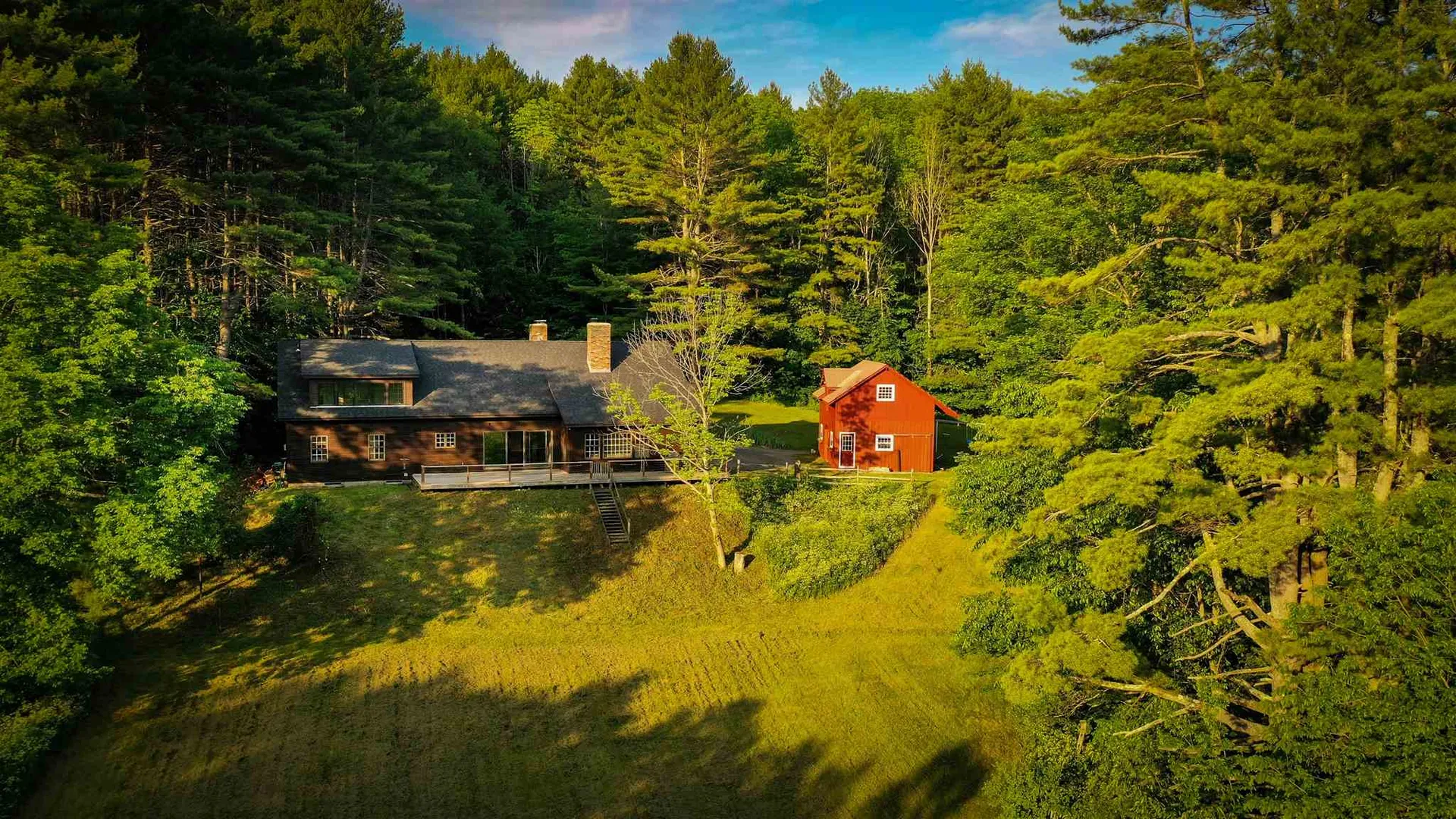 170 Thorn Apple Lane Hartford VT 05059