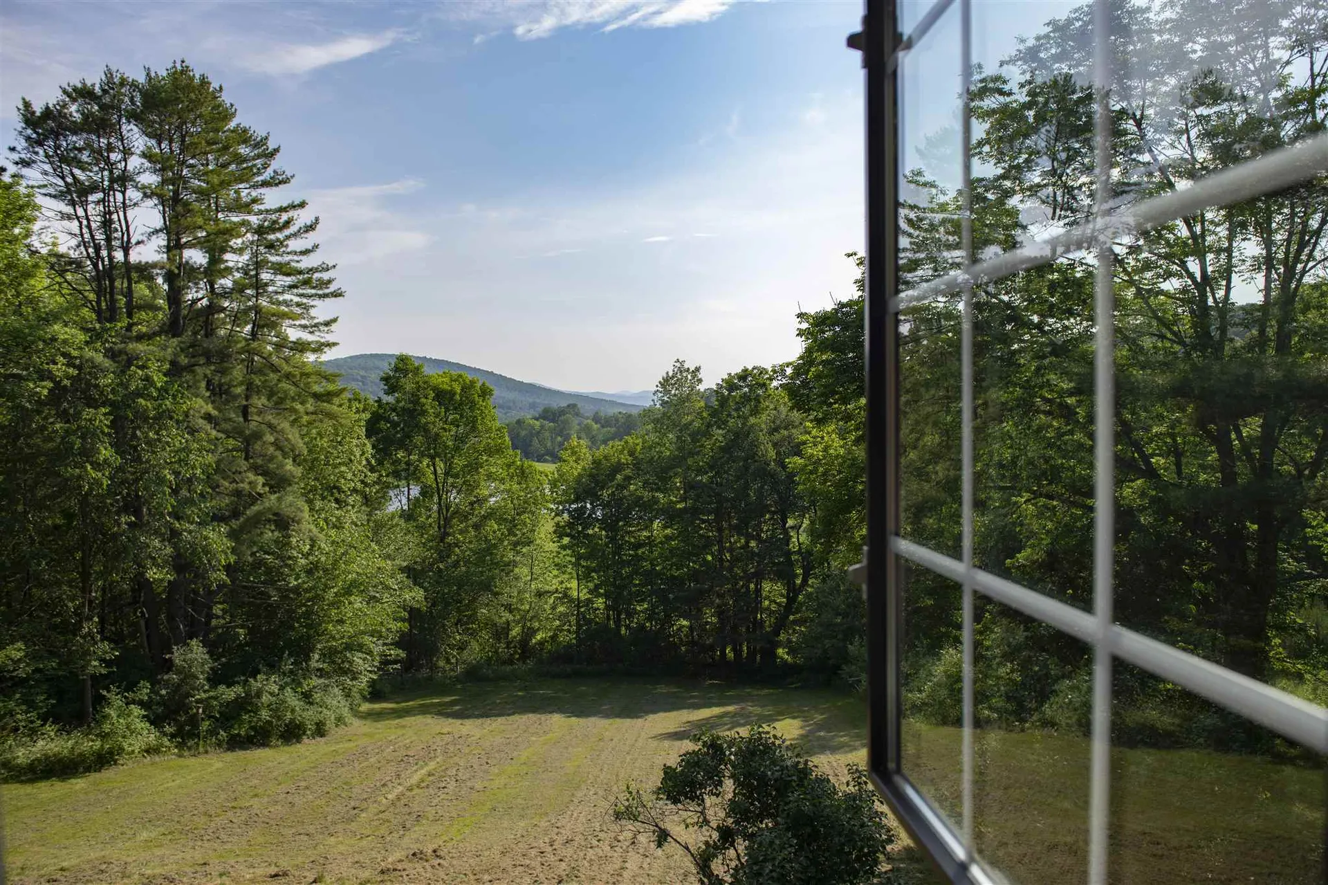170 Thorn Apple Lane Hartford VT 05059