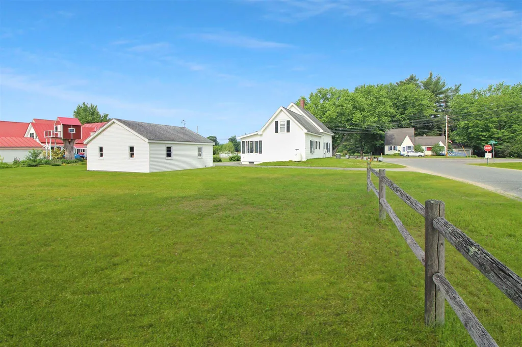 3016 Dartmouth College Highway Haverhill NH 03774