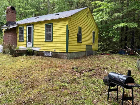 514 North Stark Highway Weare NH 03281