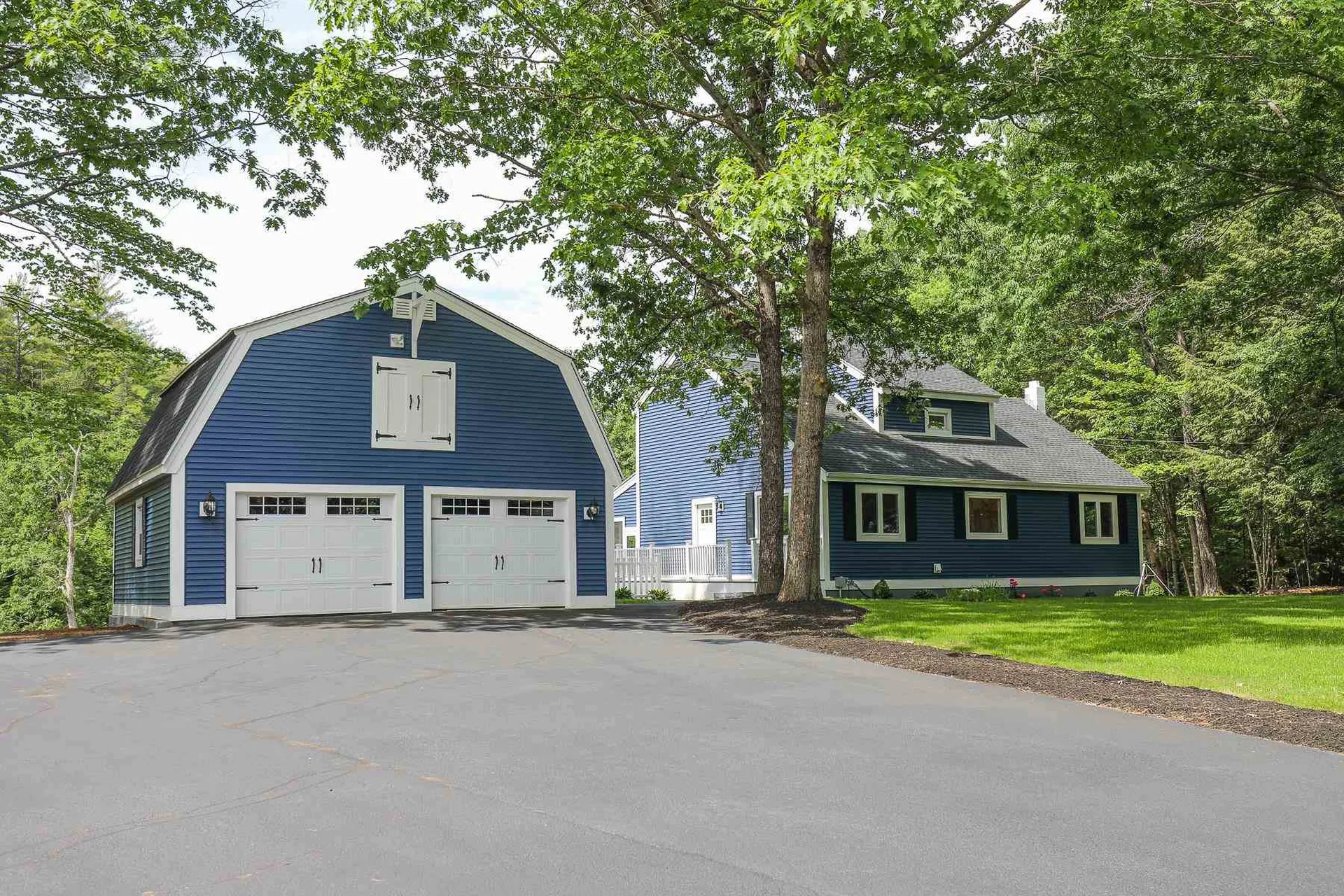 32 Emerald Circle Goffstown NH 03045