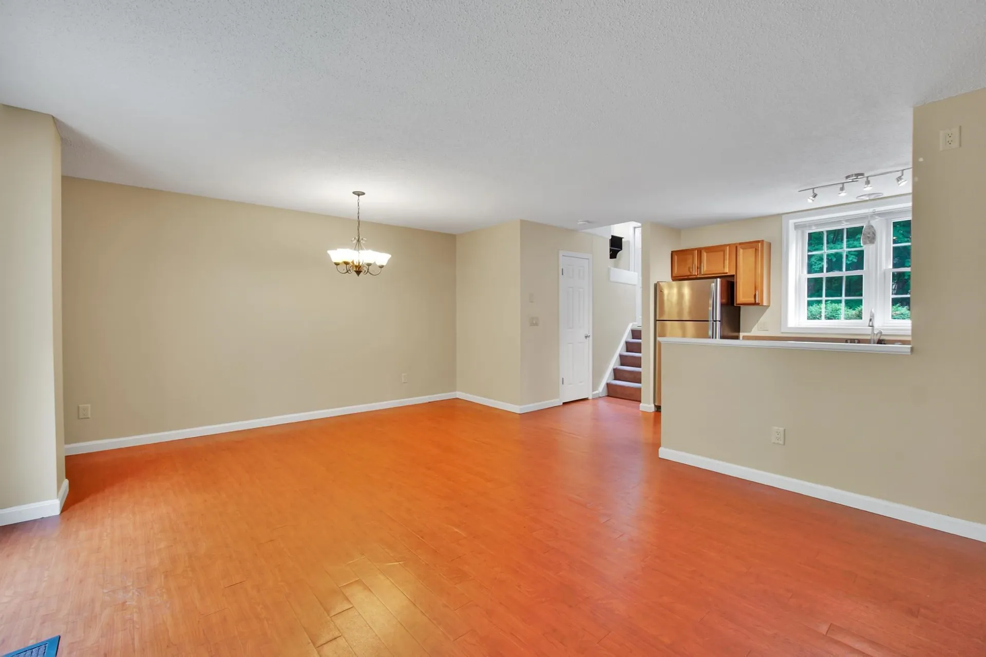 438 Oak Circle Colchester VT 05446