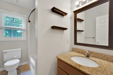 438 Oak Circle Colchester VT 05446