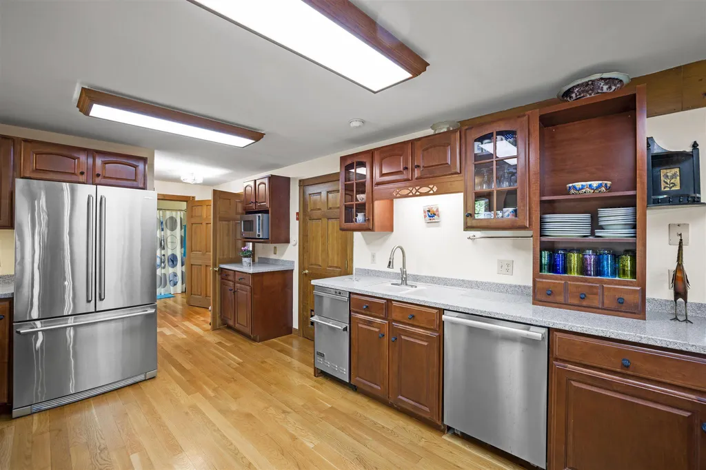 152 Flower Drive Barrington NH 03825