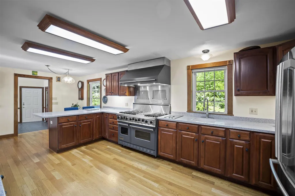 152 Flower Drive Barrington NH 03825