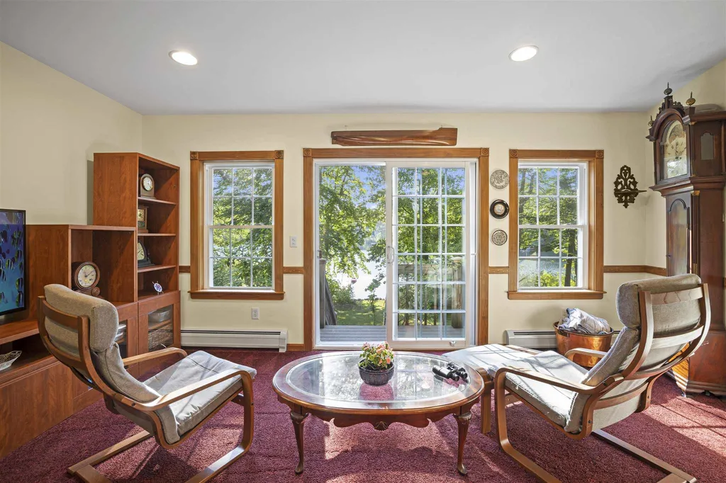 152 Flower Drive Barrington NH 03825