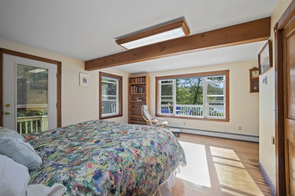 152 Flower Drive Barrington NH 03825