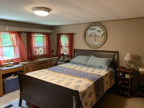 66 Town Pound Road Campton NH 03223