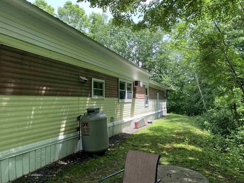 66 Town Pound Road Campton NH 03223