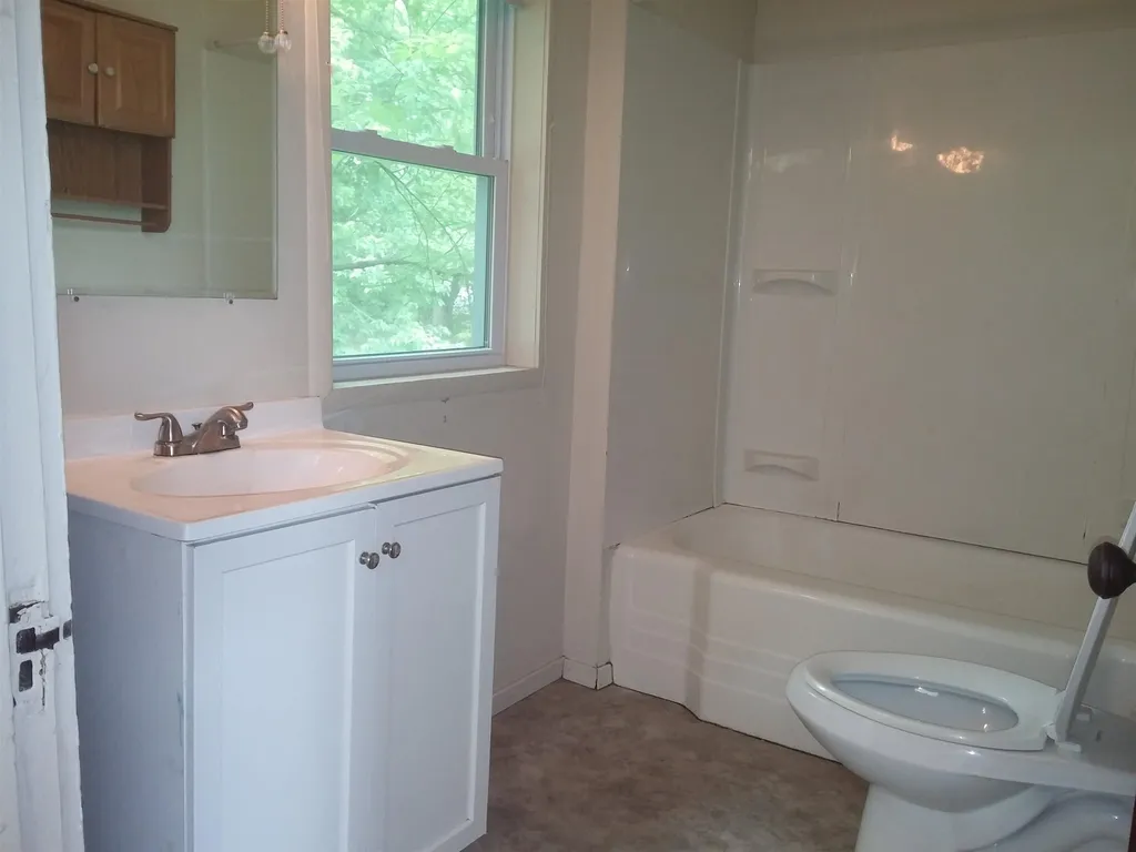 77-79 Elm Street Claremont NH 03743