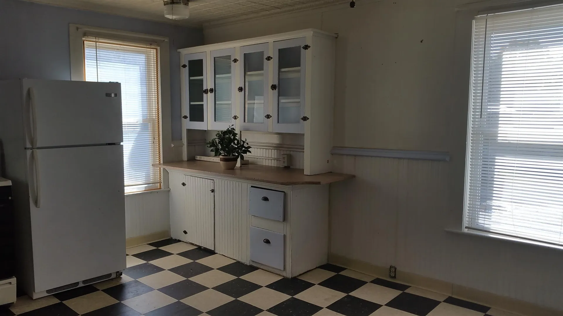 77-79 Elm Street Claremont NH 03743