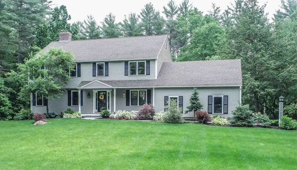 43 Crestwood Drive Hollis NH 03049