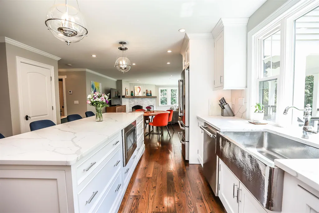 43 Crestwood Drive Hollis NH 03049