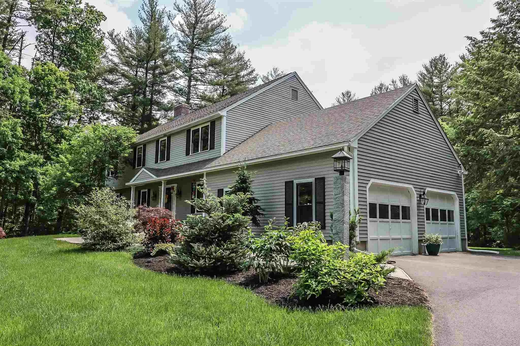 43 Crestwood Drive Hollis NH 03049