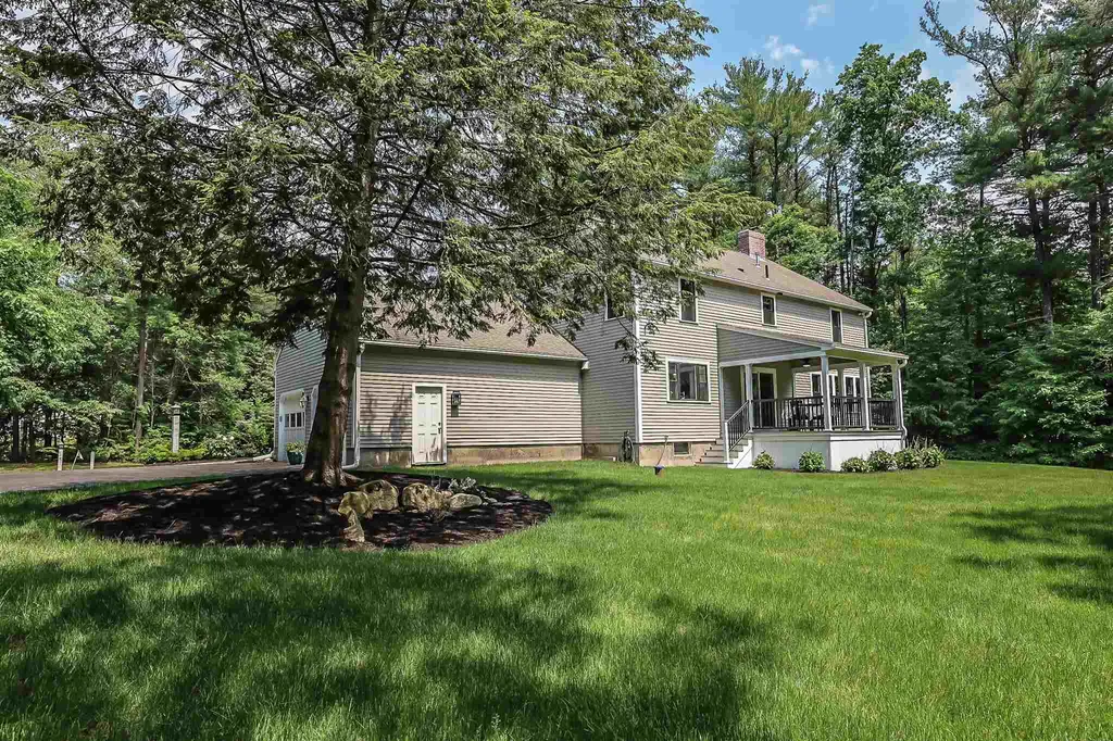 43 Crestwood Drive Hollis NH 03049
