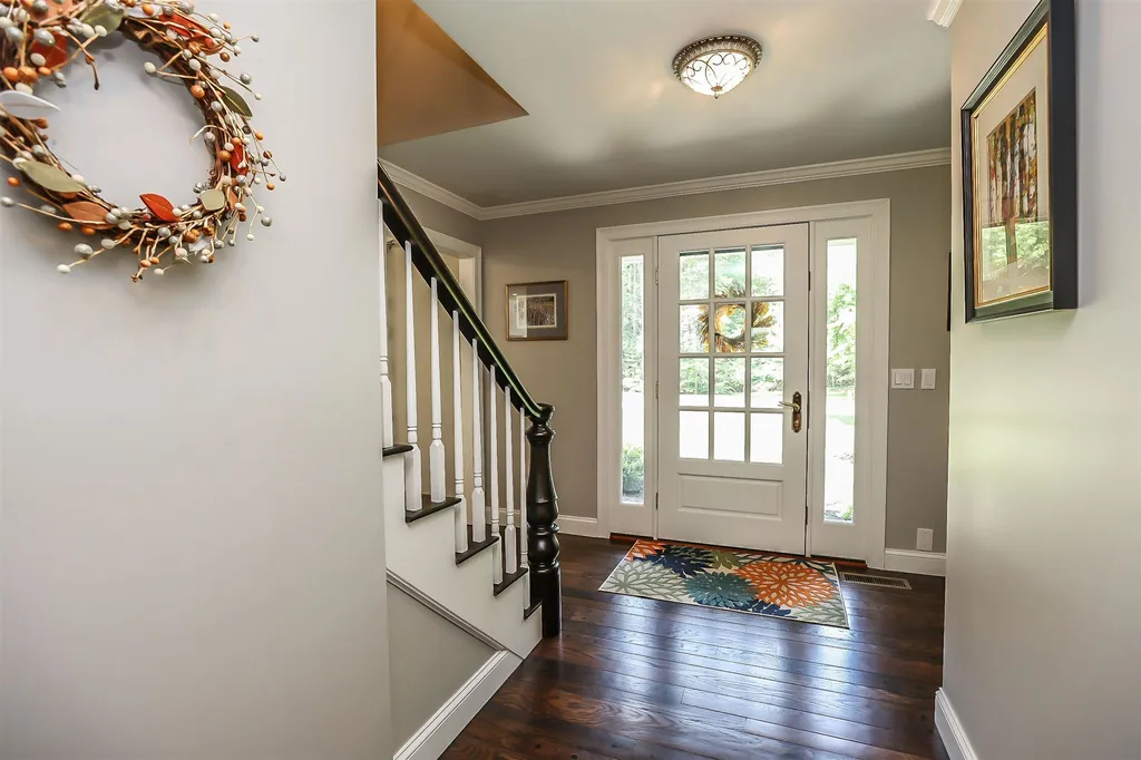 43 Crestwood Drive Hollis NH 03049