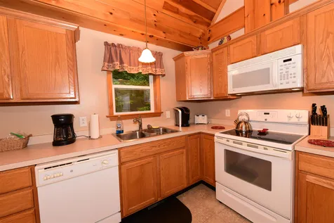 24 Upper Lakeview Drive Madison NH 03849