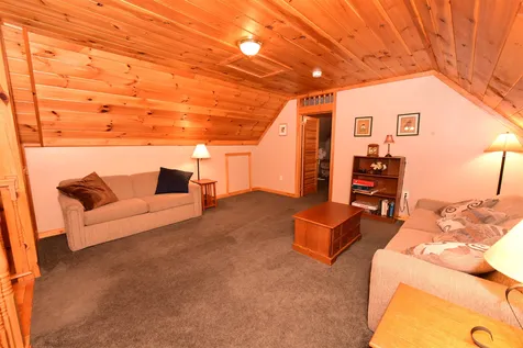 24 Upper Lakeview Drive Madison NH 03849