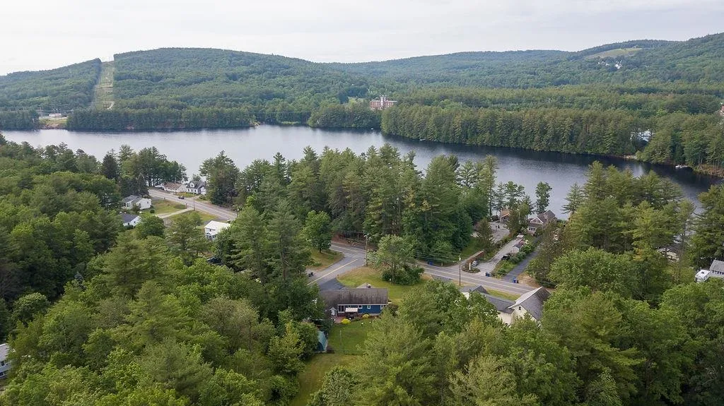 3 Paige Hill Road Goffstown NH 03045