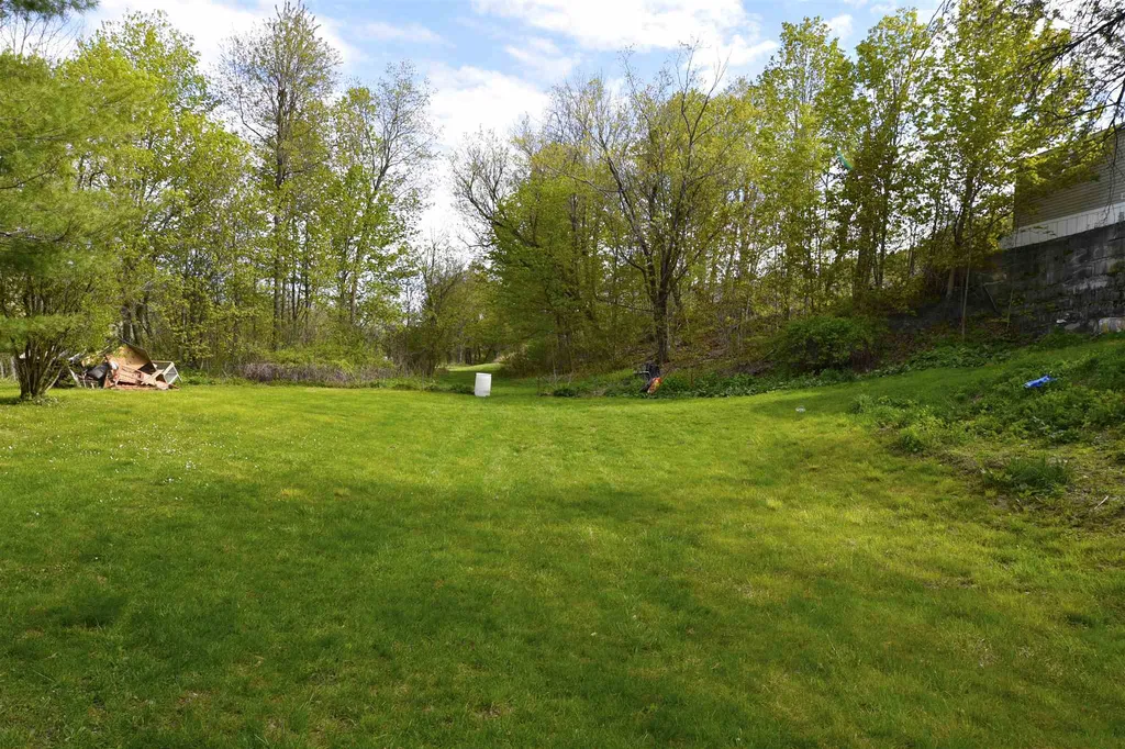 759 South Windsor Street Royalton VT 05032