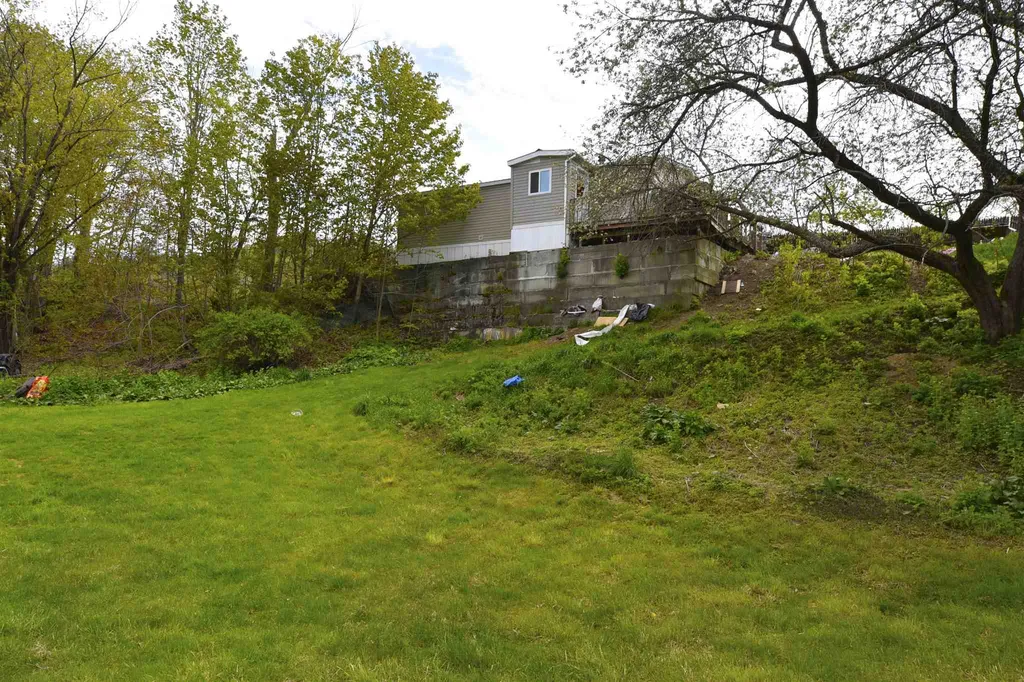 759 South Windsor Street Royalton VT 05032