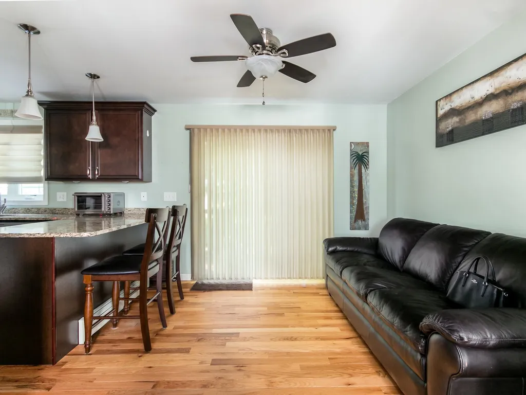 53 Gillis Street Nashua NH 03060