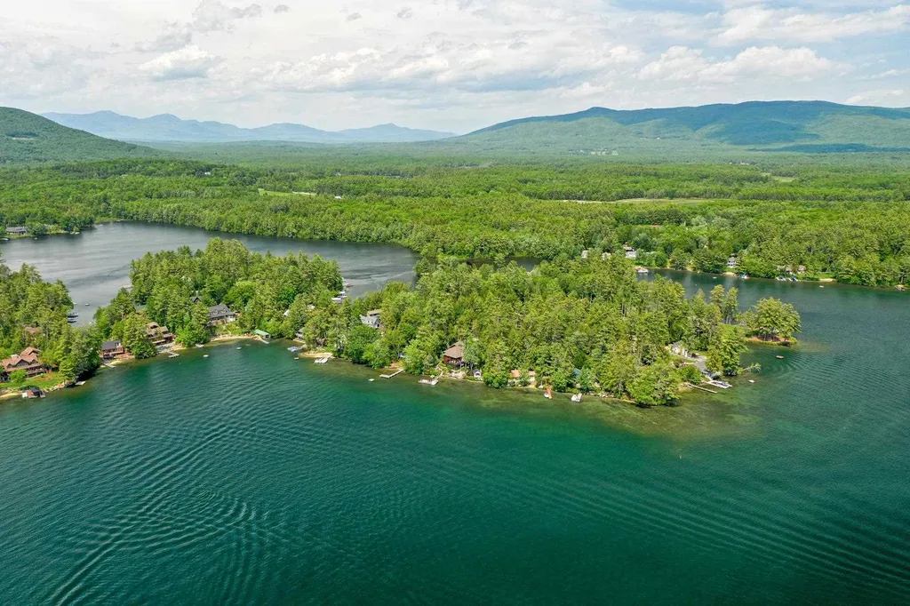 224 Krainewood Drive Moultonborough NH 03254