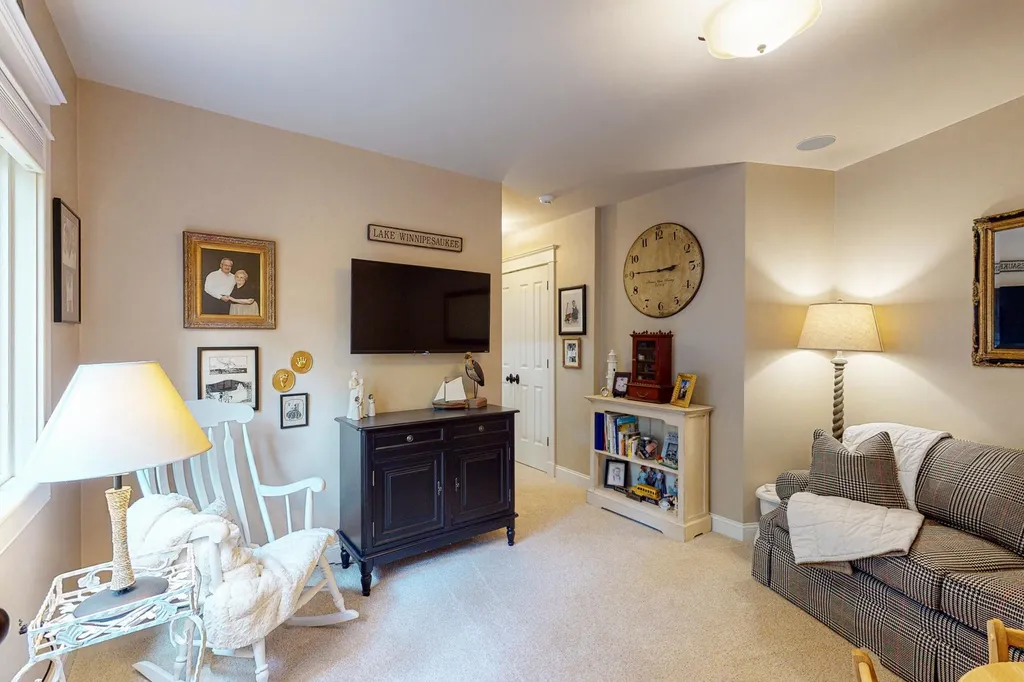 224 Krainewood Drive Moultonborough NH 03254