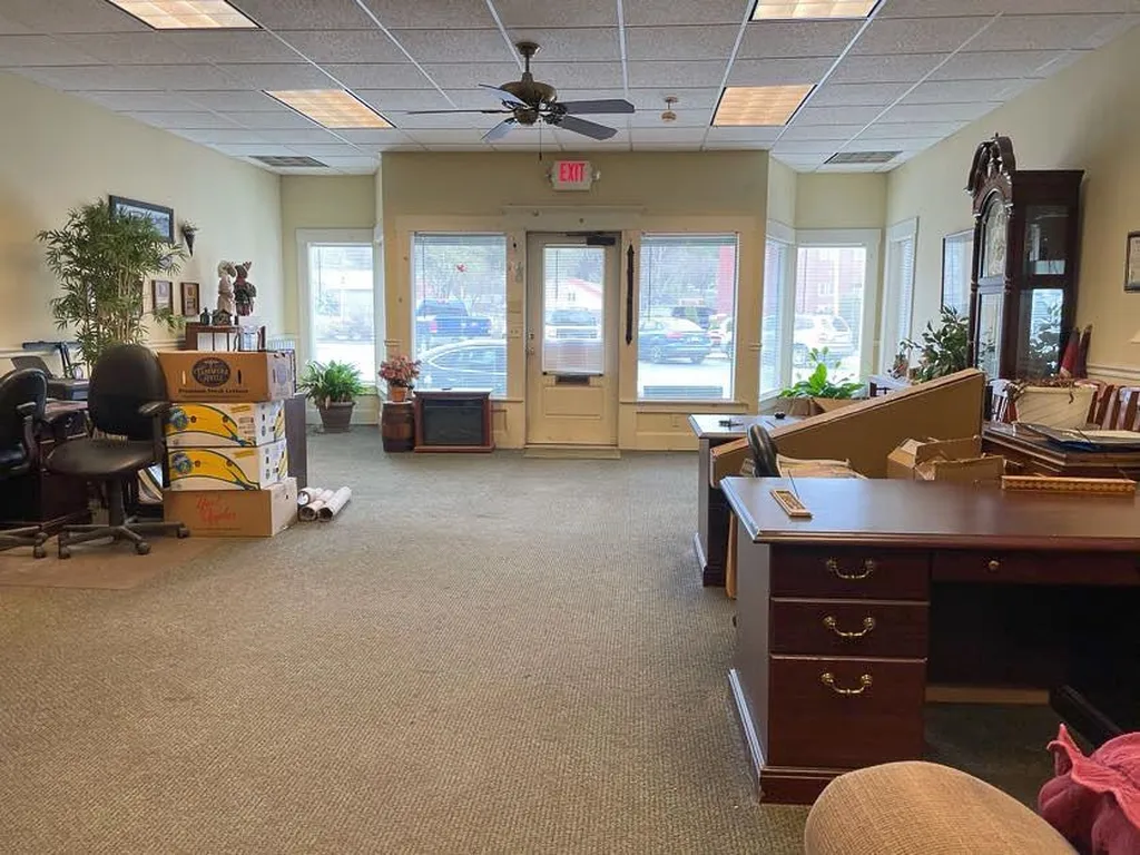 12 Middle Street Lancaster NH 03584