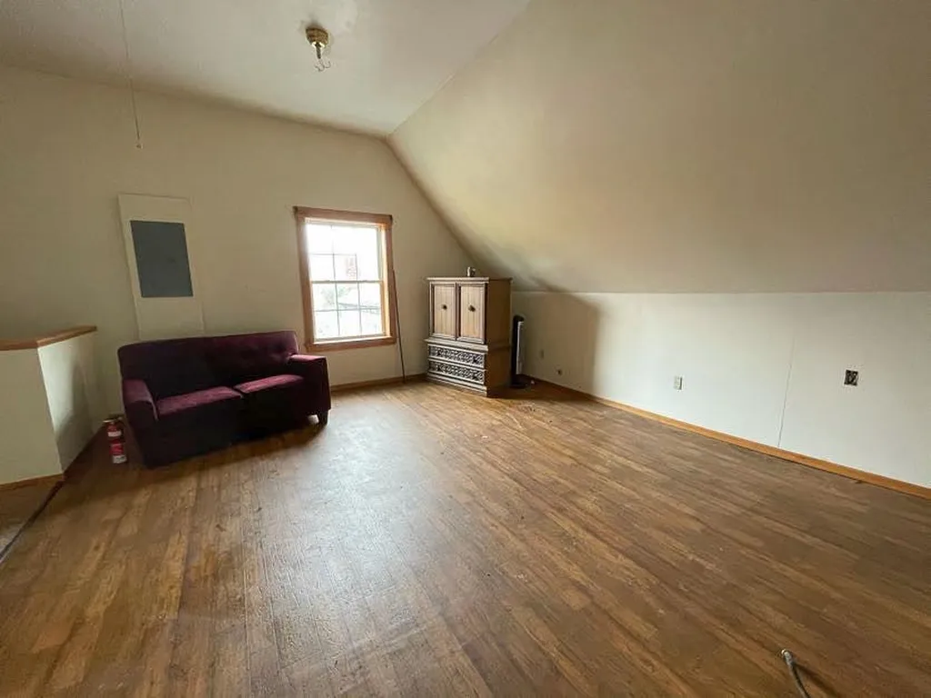 12 Middle Street Lancaster NH 03584