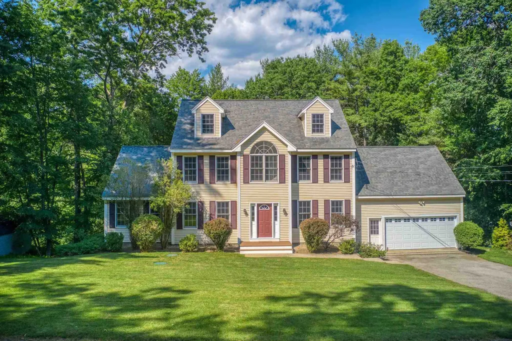 7 Upland Lane Atkinson NH 03811